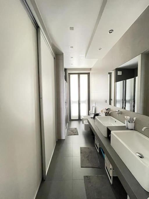 *Luxus393* Metro A 50M, Lingotto Fiere, Ospedali Apartment Turin Bagian luar foto