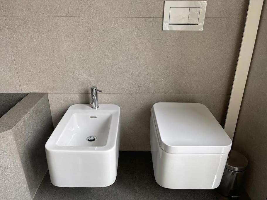 *Luxus393* Metro A 50M, Lingotto Fiere, Ospedali Apartment Turin Bagian luar foto